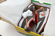 Load image into Gallery viewer, Nike SB Dunk Low Crushed D.C.