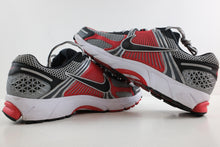 Load image into Gallery viewer, Nike Zoom Vomero 5 Metallic Silver University Red