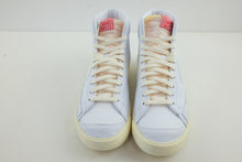 Load image into Gallery viewer, Nike Blazer Mid 77 Vintage Popcorn