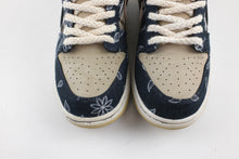 Load image into Gallery viewer, Nike SB Dunk Low Travis Scott