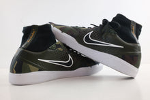 Load image into Gallery viewer, Nike SB Hyperfeel Koston 3