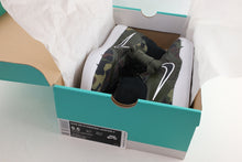 Load image into Gallery viewer, Nike SB Hyperfeel Koston 3