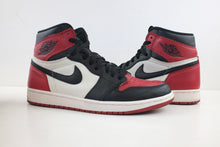 Load image into Gallery viewer, Air Jordan 1 Retro High Bred Toe