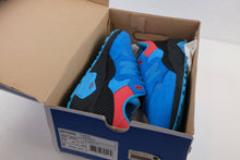 Load image into Gallery viewer, New Balance 580 Shoe Gallery Tour De Miami