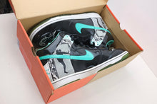 Load image into Gallery viewer, Nike Dunk High Collection Royale Dontrelle Willis