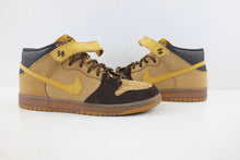Load image into Gallery viewer, Nike SB Dunk Mid Wheat Bronze