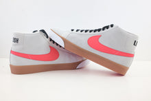 Load image into Gallery viewer, Nike SB Blazer Swoosh Life
