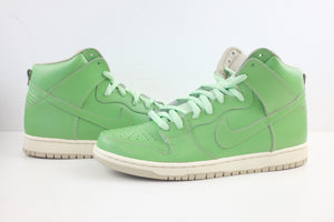 Nike SB Dunk High Statue of Liberty