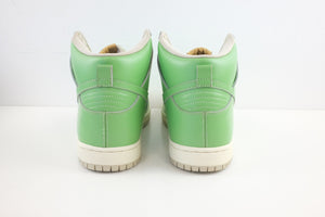 Nike SB Dunk High Statue of Liberty