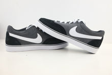 Load image into Gallery viewer, Nike SB Zoom Harbor