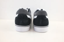 Load image into Gallery viewer, Nike SB Zoom Harbor