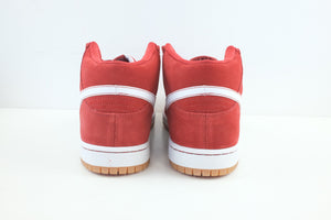 Nike SB Dunk Mid Brickhouse