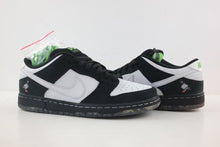 Load image into Gallery viewer, Nike SB Dunk Low Staple Panda Pigeon