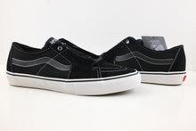 Load image into Gallery viewer, Vans Syndicate SK8-Low "S" Wade Speyer