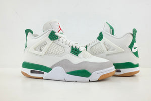 Air Jordan 4 Retro SB Pine Green