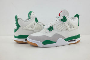 Air Jordan 4 Retro SB Pine Green