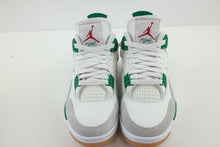 Load image into Gallery viewer, Air Jordan 4 Retro SB Pine Green