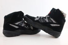 Load image into Gallery viewer, Adidas Mutombo Black