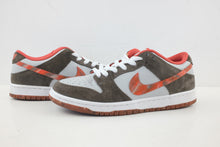 Load image into Gallery viewer, Nike SB Dunk Low Crushed D.C.