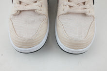 Load image into Gallery viewer, Nike SB Dunk Low Albino &amp; Preto