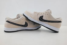 Load image into Gallery viewer, Nike SB Dunk Low Albino &amp; Preto