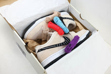 Load image into Gallery viewer, Nike SB Dunk Low Albino &amp; Preto