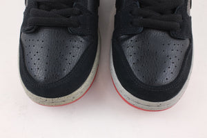 Nike SB Dunk Low Black Cement