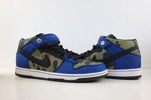 Load image into Gallery viewer, Nike SB Dunk Mid Made for Skate