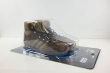 Load image into Gallery viewer, Star Wars x Adidas Jogging High 'Chewbecca'