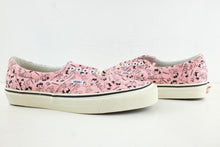 Load image into Gallery viewer, Vans Authentic LX Snoopy &amp; The Gang