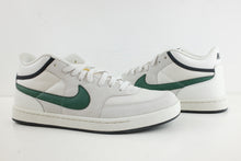 Load image into Gallery viewer, Nike SB Challenge Court Swan Gorge Green