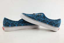 Load image into Gallery viewer, Supreme x Vans Authentic Pro "Bruce Lee"