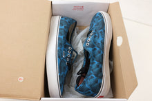 Load image into Gallery viewer, Supreme x Vans Authentic Pro "Bruce Lee"