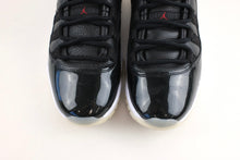 Load image into Gallery viewer, Air Jordan 11 Retro Low 72-10