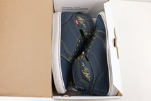 Load image into Gallery viewer, Vans OTW Alomar x Mr. Cartoon