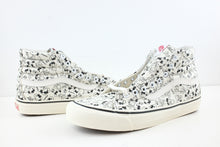 Load image into Gallery viewer, Vans Sk8 Hi LX Camp Snoopy
