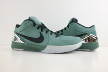 Load image into Gallery viewer, Nike Kobe 4 Protro Girl Dad
