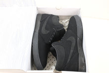 Load image into Gallery viewer, Nike SB P-Rod V Mid Premium ‘Blackout’