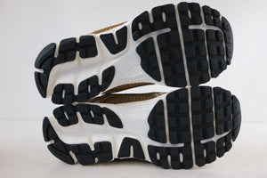 Nike Zoom Vomero 5 Metallic Gold (W)