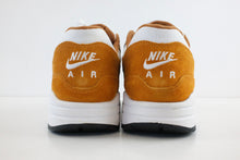 Load image into Gallery viewer, Nike Air Max 1 Curry