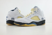 Load image into Gallery viewer, Air Jordan 5 Retro A Ma Maniere Dawn (W)