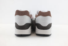 Load image into Gallery viewer, Nike Air Max 1 size? Exclusive Considered