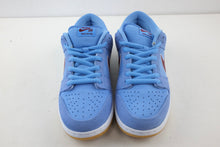 Load image into Gallery viewer, Nike SB Dunk Low Philadelphia Phillies