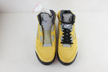Load image into Gallery viewer, Air Jordan 5 Retro Tokyo T23
