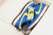 Load image into Gallery viewer, Nike SB Dunk Low Boca Jr. (2005)