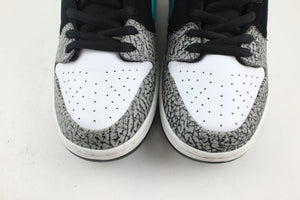 Nike SB Dunk Low Atmos Elephant
