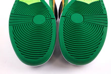Load image into Gallery viewer, Nike SB Dunk Low Ben &amp; Jerry&#39;s Chunky Dunky
