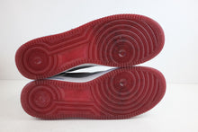 Load image into Gallery viewer, Nike Air Force 1 Low Collection Royale (LeBron)