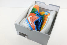 Load image into Gallery viewer, Nike Kyrie 5 Spongebob Pineapple House