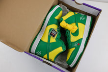 Load image into Gallery viewer, Nike SB Dunk High Supreme By Any Means Brazil